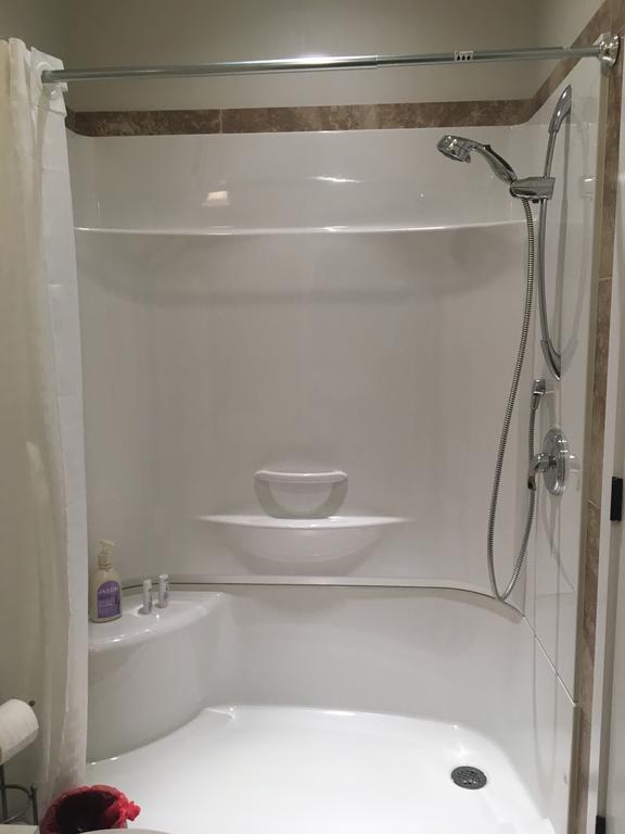 Ashling Cottage Qualicum Beach Buitenkant foto